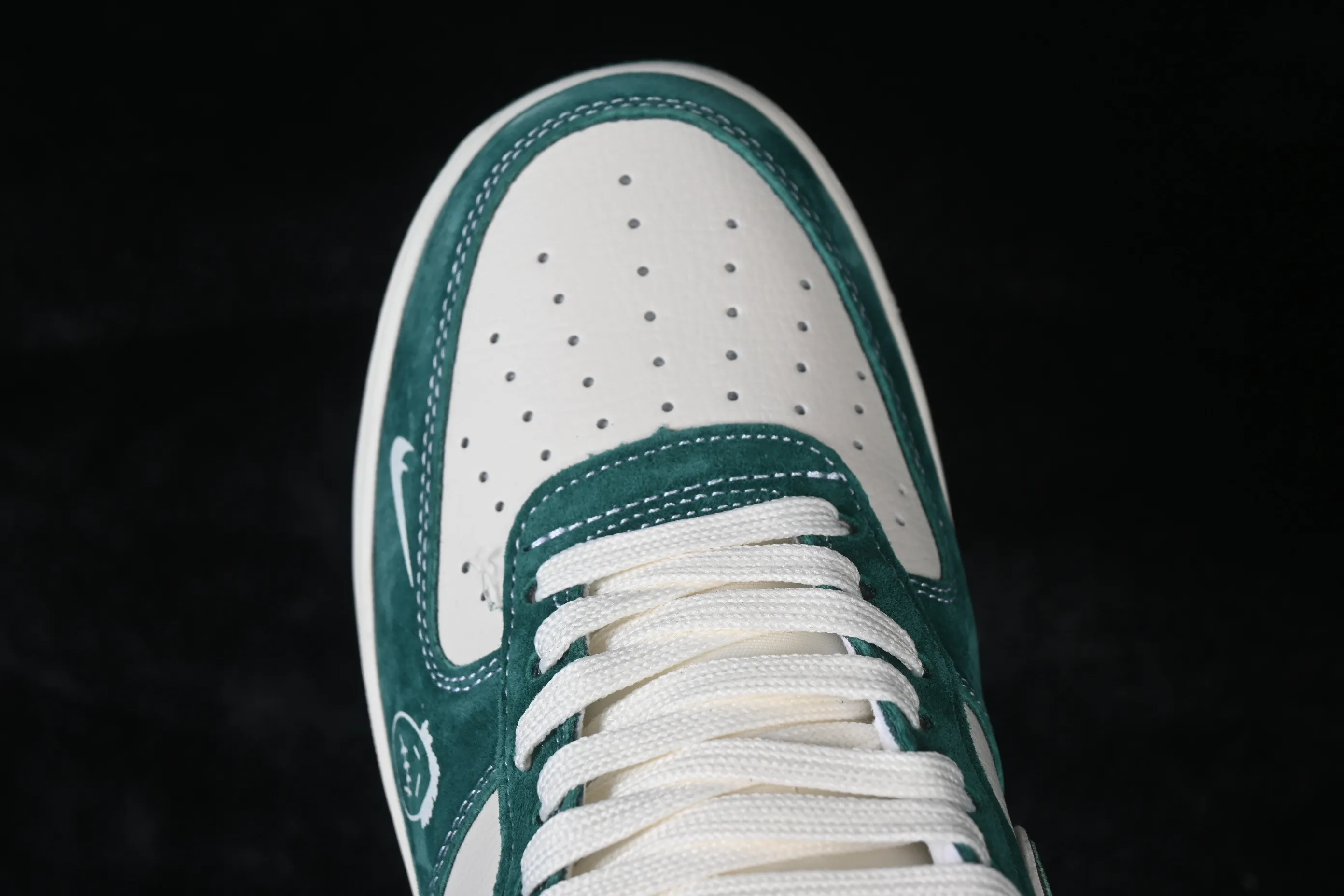 All categories Nk Air Force 1 Air Force series Nk Air Force 1 Low Air Force low-top Nike Air Force 1'07 Low joint Tiffany green Air Force 1 low-top casual sneakers SY1388-011